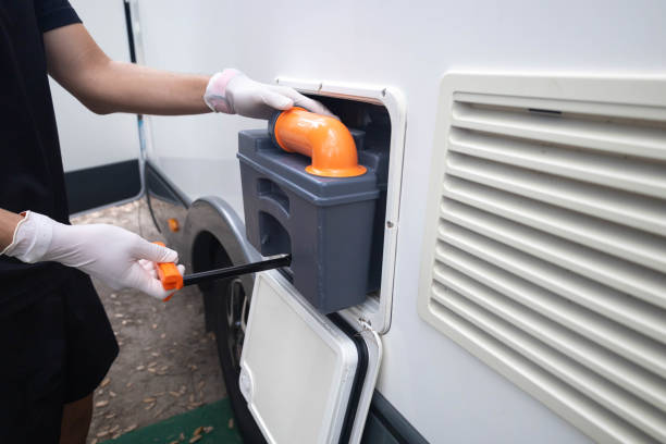 Porta potty delivery and setup in Cambridge City, IN