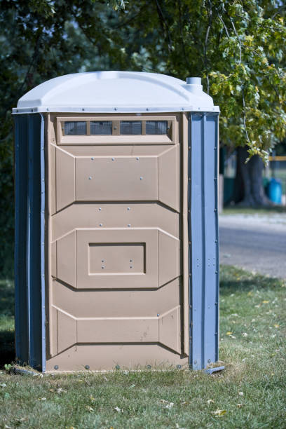 Portable Toilet Options We Offer in Cambridge City, IN